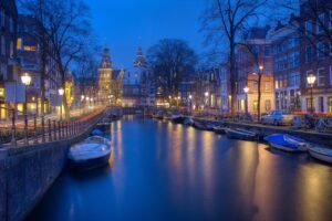 Magical Expedition: Unveil Secrets of Amsterdam in a Thrilling 48-Hour Journey